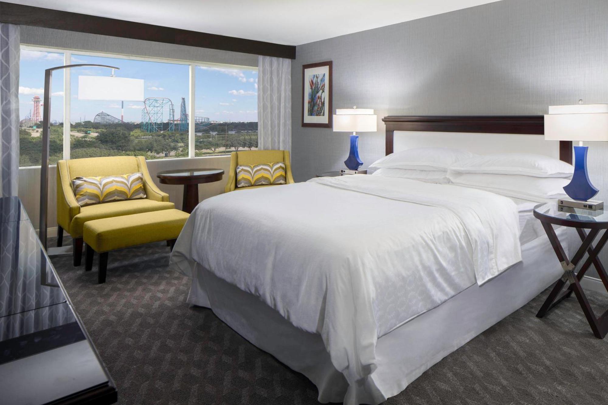 Sheraton Arlington Hotel Exterior photo