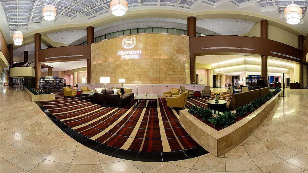 Sheraton Arlington Hotel Exterior photo