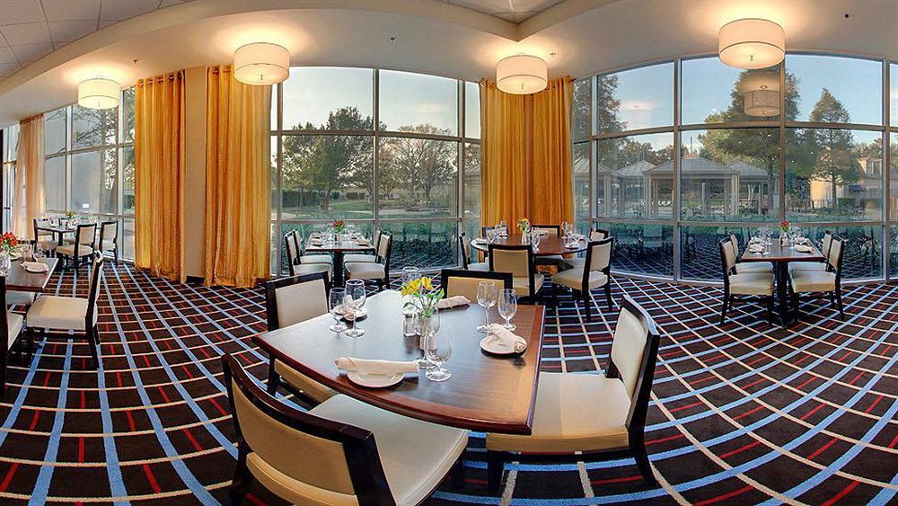 Sheraton Arlington Hotel Exterior photo